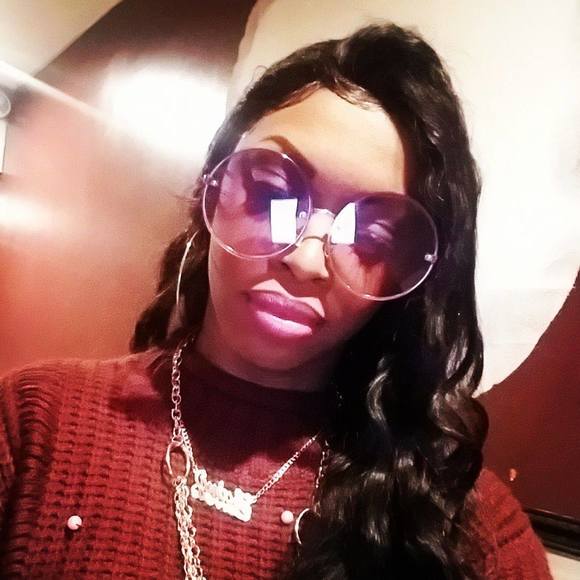 Meet your Posher, Candybar - Picture 1 of 1